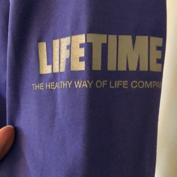 Quarter-zip pullover - Picture 3 of 6